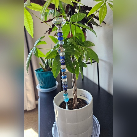 4 Piece Colorful Beaded Plants Stakes, Plant Bling! Brand New Handmade - Picture 12 of 12